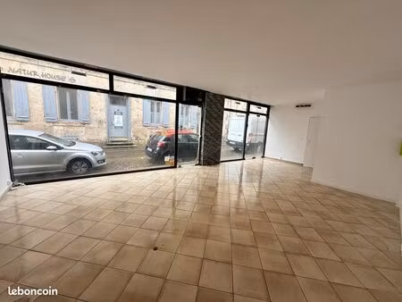 ◊centre cognac local commercial - 110 m²