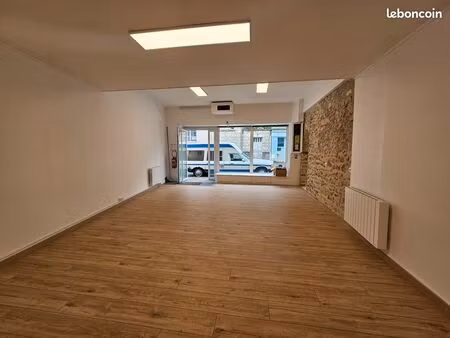 local commercial à louer – montbron (16) | 8 rue de limoges | 165 /mois boutique + arrière