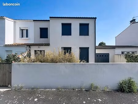 maison 5 pièces 94 m²