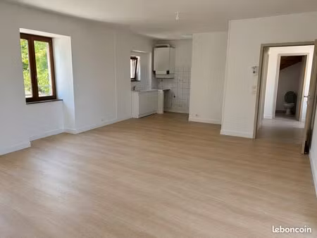 a louer maison balsac