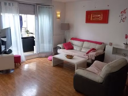 appartement duplex 100 m² + terrasse 28m² + box + place de parking dans résidence sécurisé