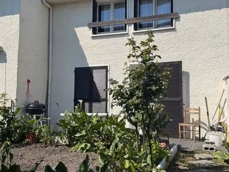 villa 5 pièces 86 m²