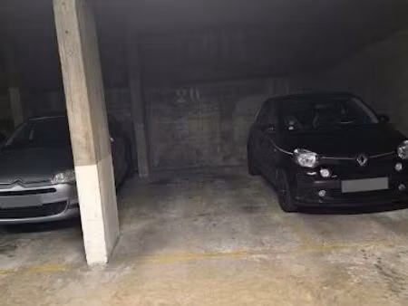 parking 12 rue de versailles ville d’avray