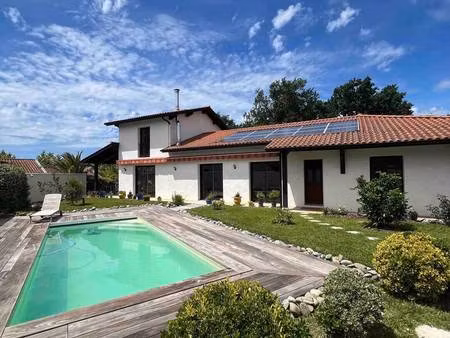 maison menis