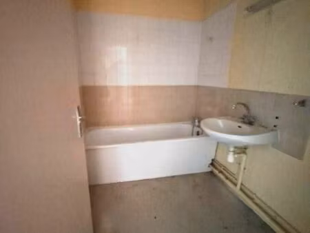 appartement 3 pièces 63 m²