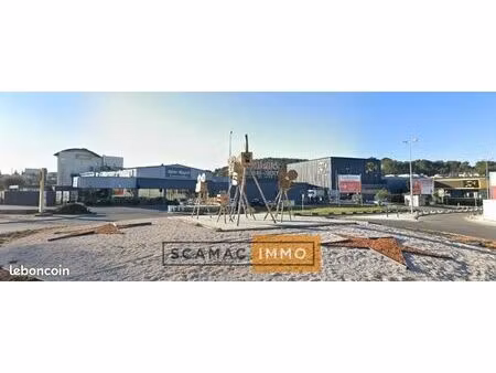 local commercial 540 m²