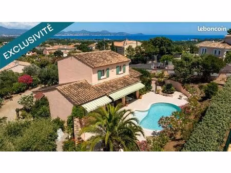 villa 4 pièces 112 m²