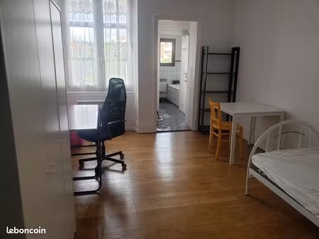 vends studio à dijon 22m2
