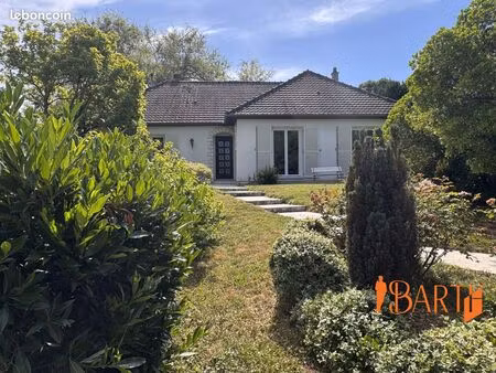 maison 6 pièces 135 m²