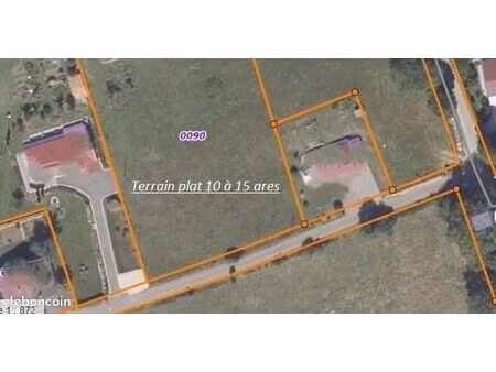 terrain plat 15 ares valoreille