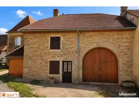 maison 3 pièces 100 m²