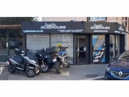 fond de commerce 100m2