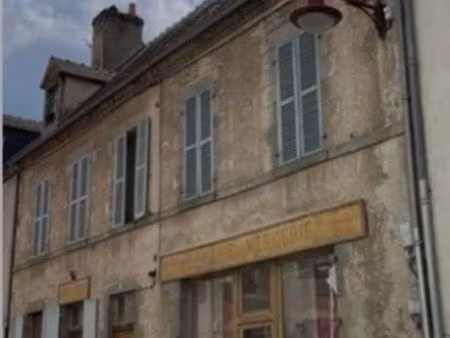 maison de ville creuse 3 niveaux 186 m2 à rénover