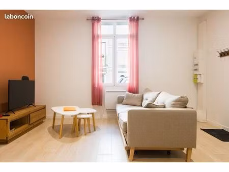 ? bel appartement rénové avec cour intérieure – rentabilité 11.4%  idéal investisseur