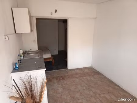 studio meublé