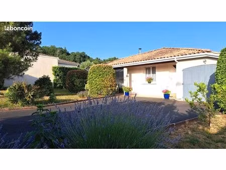 villa 5 pièces 136 m²