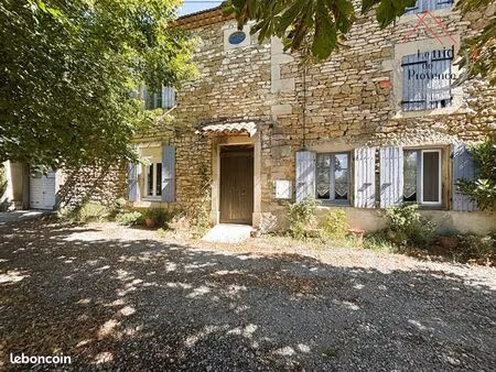 maison 11 pièces 277 m²