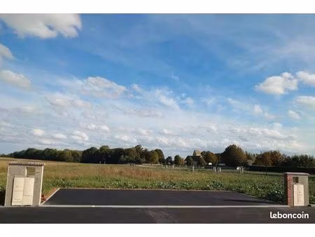 terrain 777 m² corancez