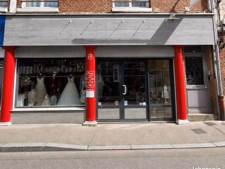 local commercial 125 m²