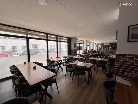 local commercial  restauration 216 m² toulon