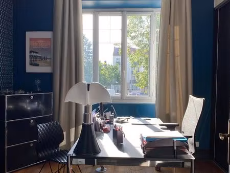 dijon montchapet – superbe t3 rénové (77 m²) – idéal habitation ou profession libérale
