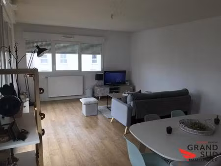 t3 67m² parking et terrasse lormont