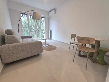 a louer 1 piece meuble