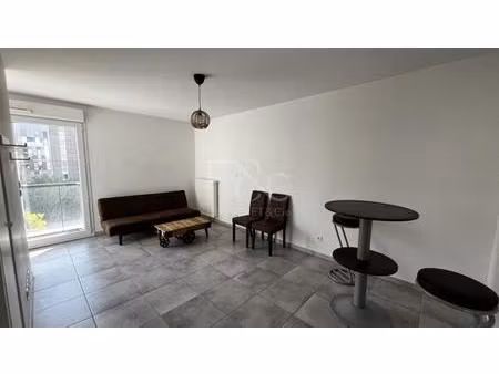 studio de 29m² - rue félix mangini à lyon 9
