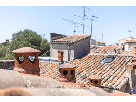 appartement en dernier étage d'un hôtel particulier dans l'écusson