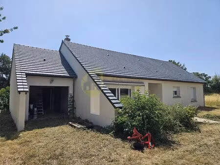 maison 5 pièces de plain-pied de 124m² sur terrain de 2642m²