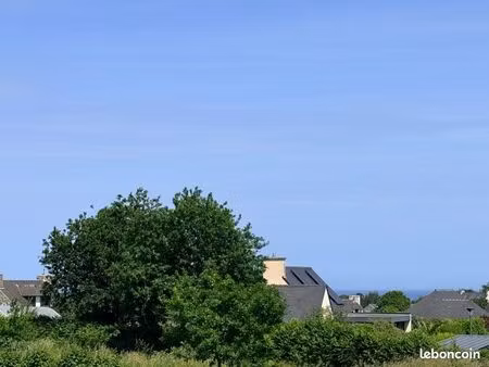 terrain constructible  petite vue mer
