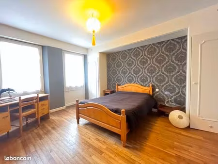 appartement 5 pièces 96 m²