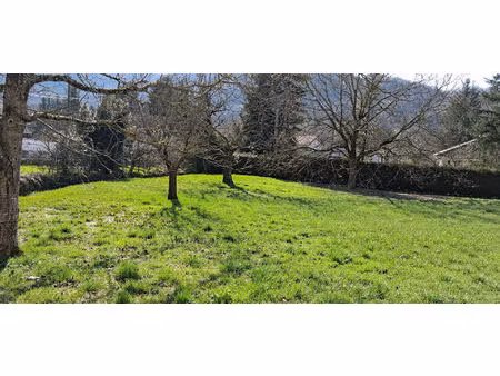 terrain amberieu en bugey 2150 m2
