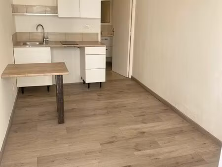 petit studio quartier universitaire