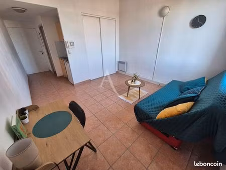 studio 1 pièce 23 m²