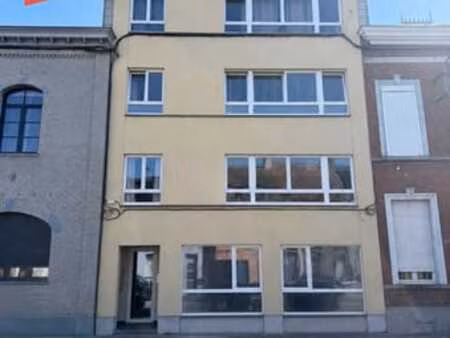 appartement 3 chambres avec terrasse  balcon  cave & asce...