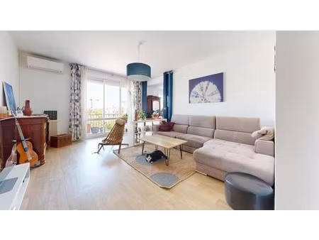appartement t3/4 (95m2) toulouse / barriere de paris