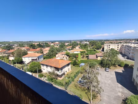 tournon sur rhone - appartement t4 avec garage et cave