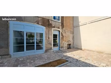 bureaux 61 m² besancon