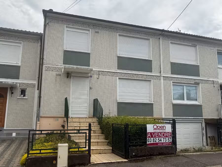 thionville veymerange - maison mitoyenne d'un cote