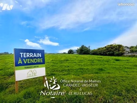 terrain 1086 m² plounevez lochrist