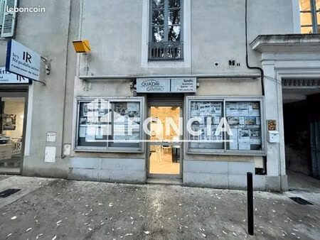 local commercial 38 m²