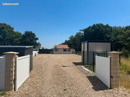 terrain 790m2
