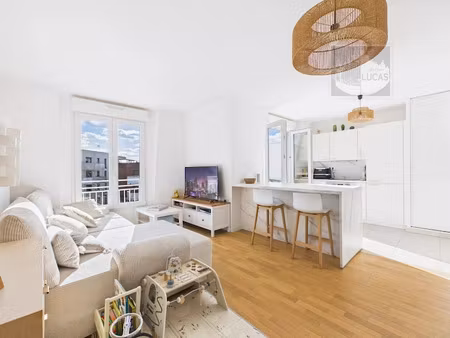 vente appartement 4 pièces 76 m² à verrieres-le-buisson (91370)  425 000 €