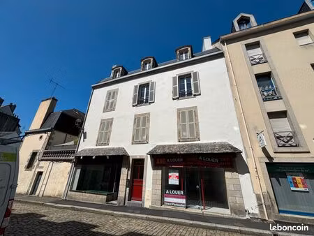 local commercial hypercentre - limite quartier piétonnier