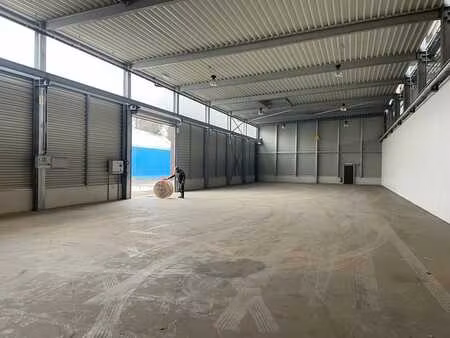 entrepôt à louer