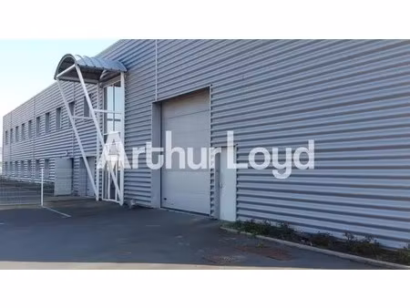 vente local d’activités cormelles le royal 14123 1440m²