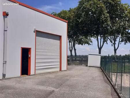local commercial