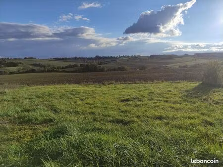 vends terrain avec cu de 1841 m2