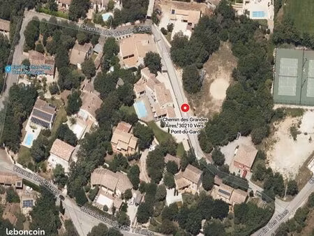 terrain 524 m² vers pont du gard